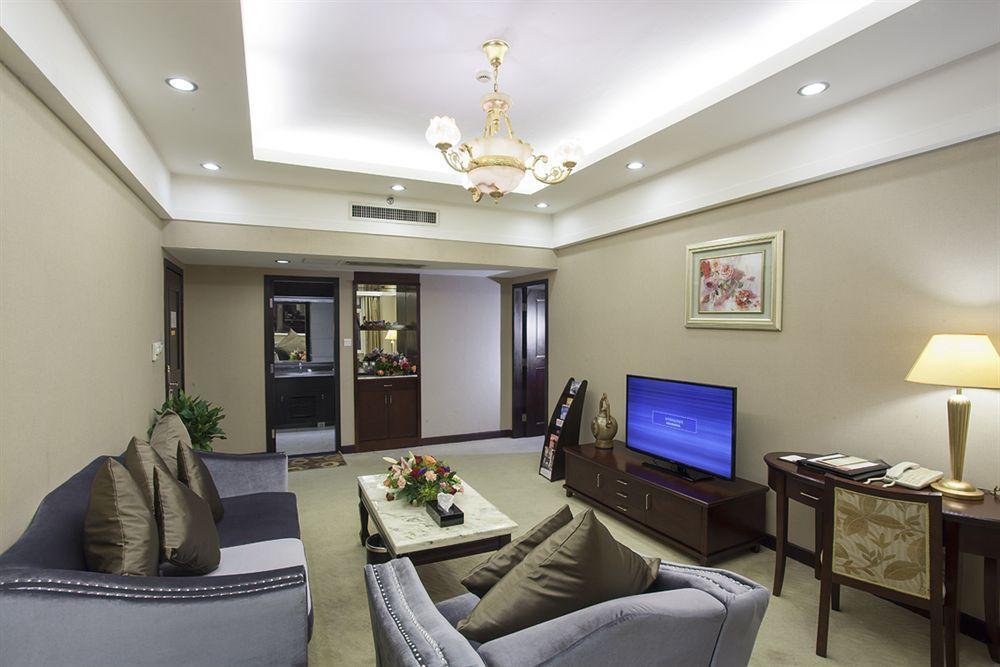 Yutong Hotel Guangzhou Exterior foto